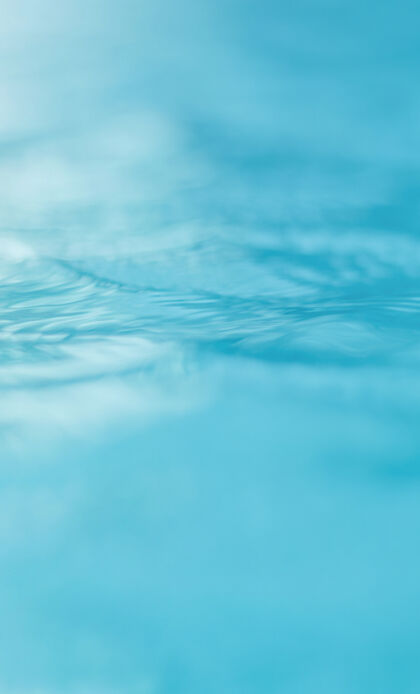 photo-surface-eau-piscine