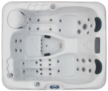 Vue de dessus d'un jacuzzi rectangulaire blanc équipé de plusieurs sièges, d'appuie-tête, de porte-gobelets et de plusieurs jets pour l'hydromassage.